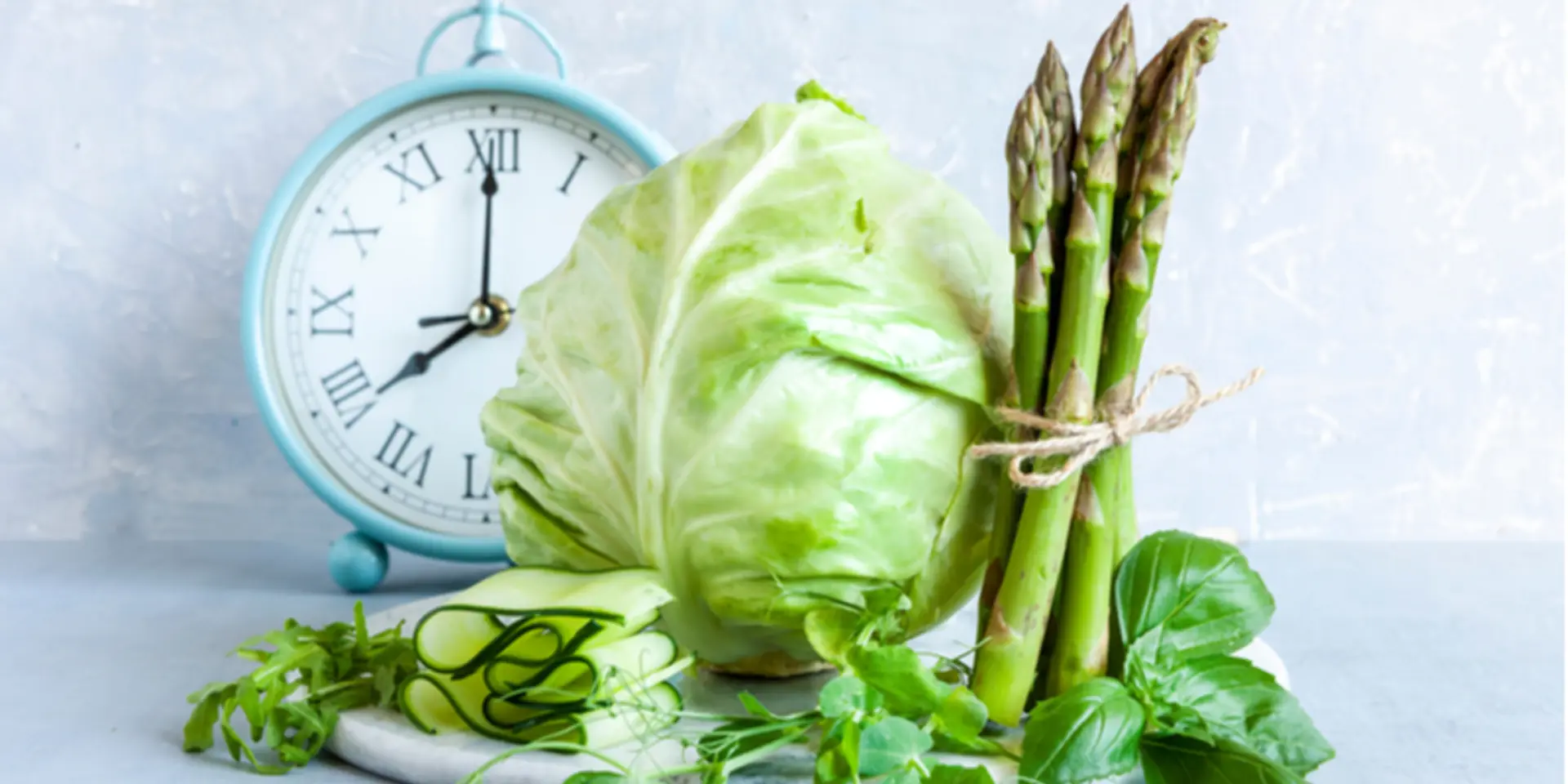 The clock-health connection: Eating dinner after 6 pm can affect your health and waistline