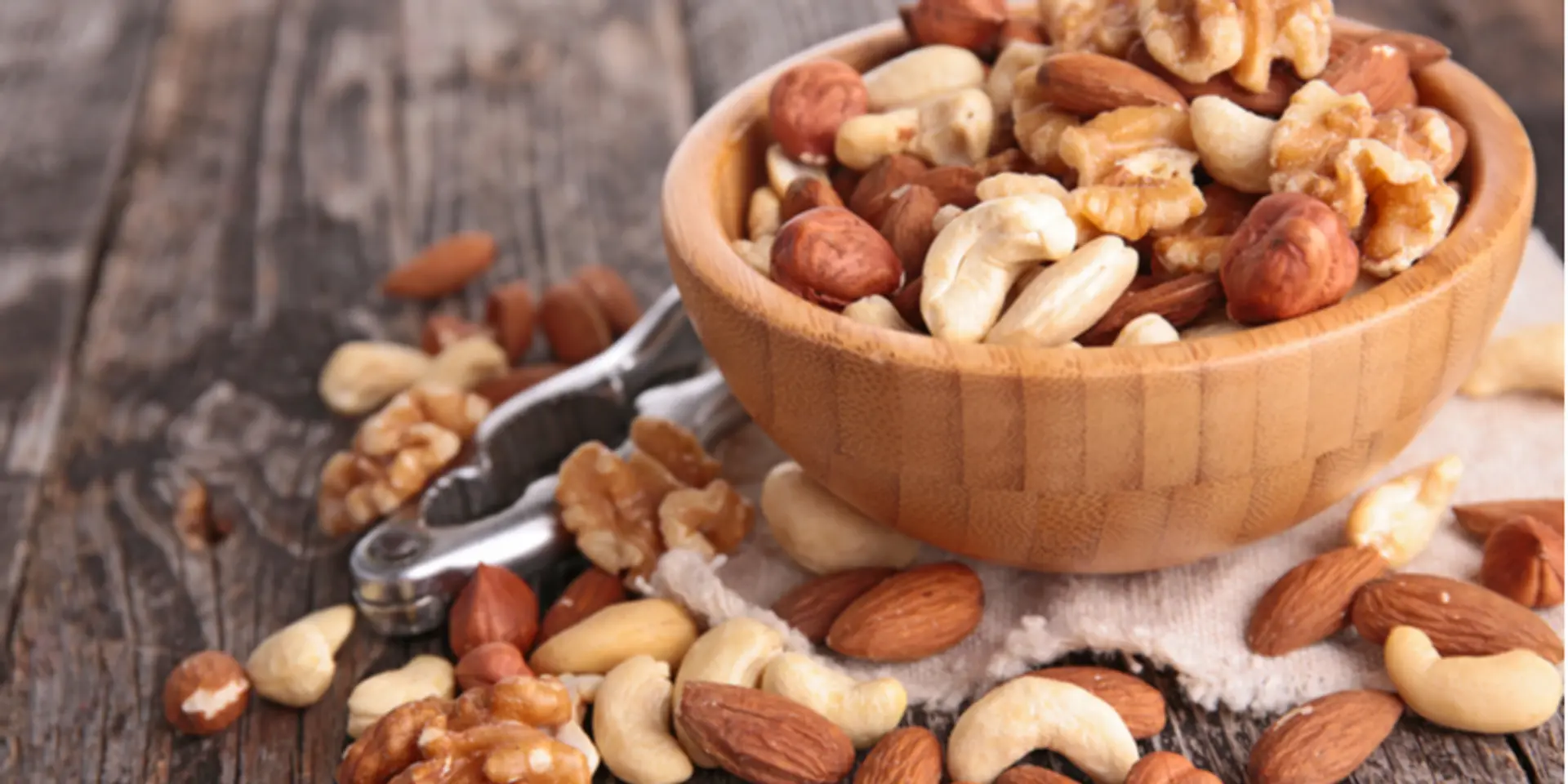 7 Best Food a Diabetic Should Eat Before Bedtime Nutsandseedsthumbnail 1593517650611