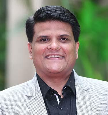 Photo of Prof. Vishal Shah