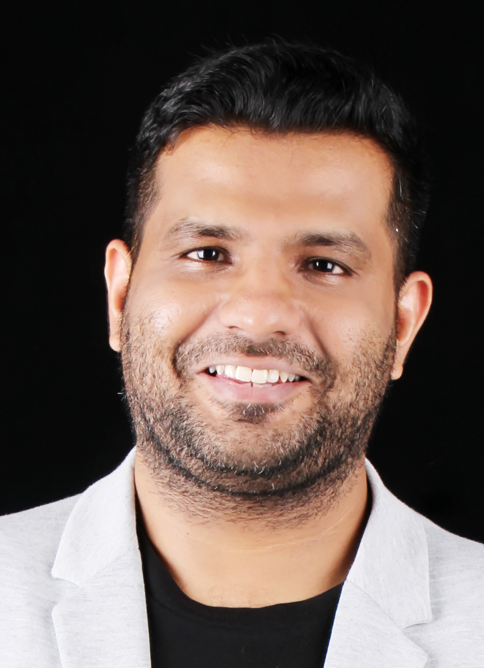 Photo of Roshan Aslam