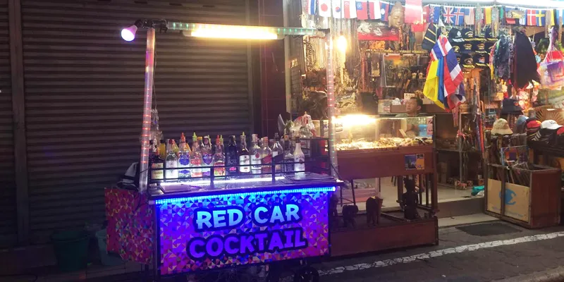Cocktails are sold on carts in Pattaya