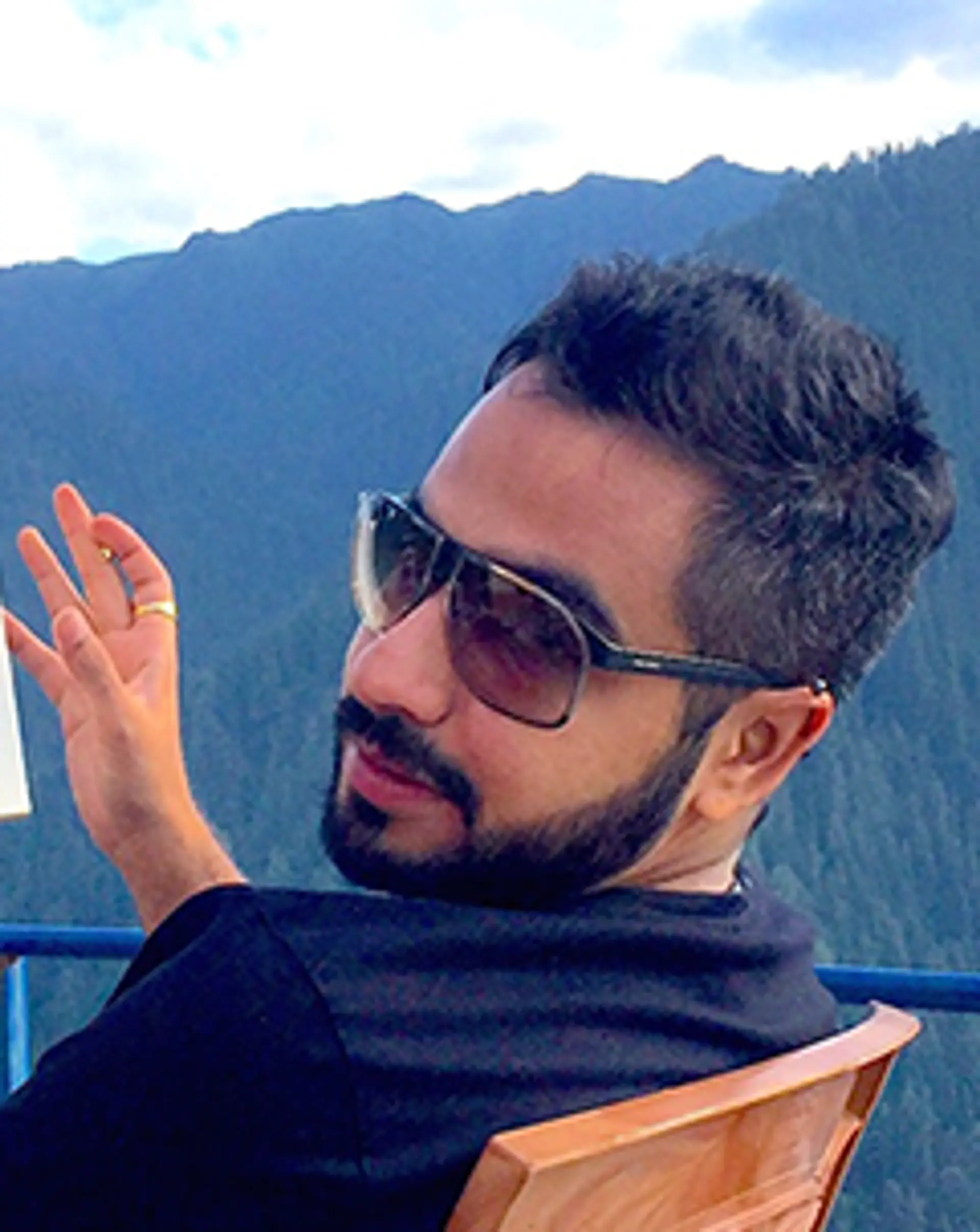 How Co-founder, PropShop24, Amtosh Singh’s love for travel helps him stay on track in life