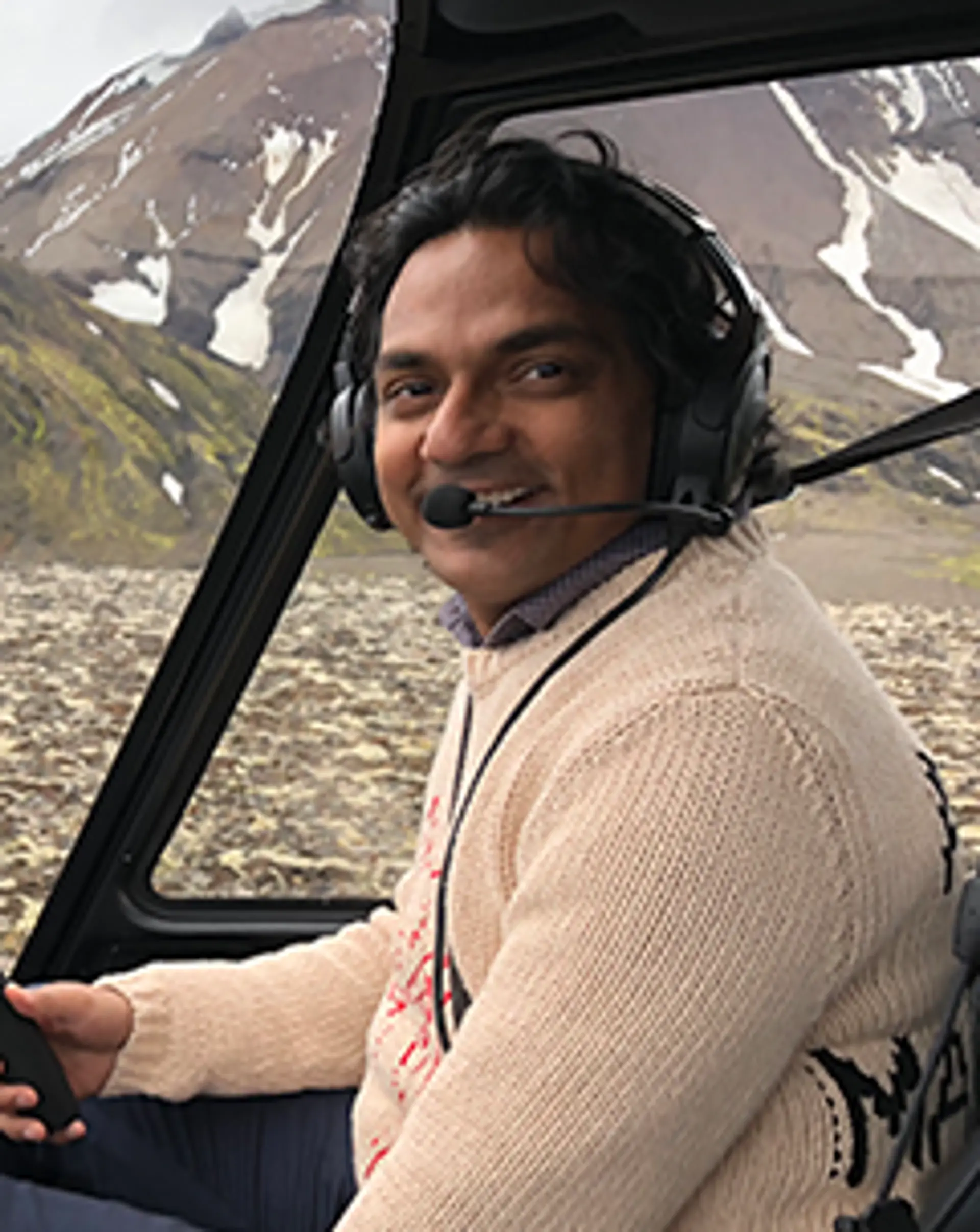 How Divyank Thurakia, founder of Media.Net, enjoys thrilling escapades in the sky