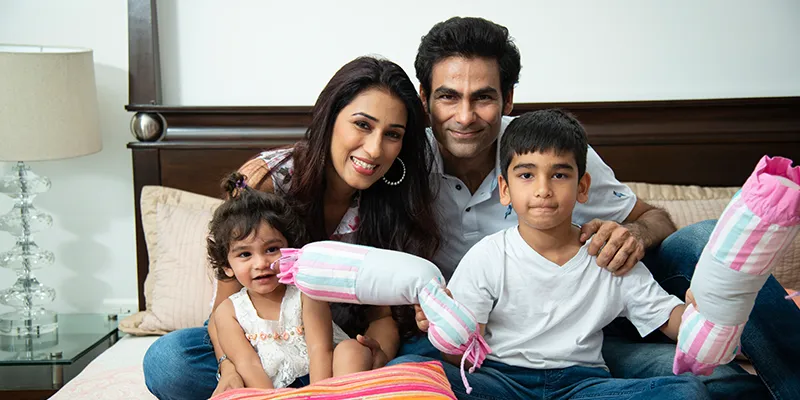 Kaif loves to spend time with his wife Pooja and his two children