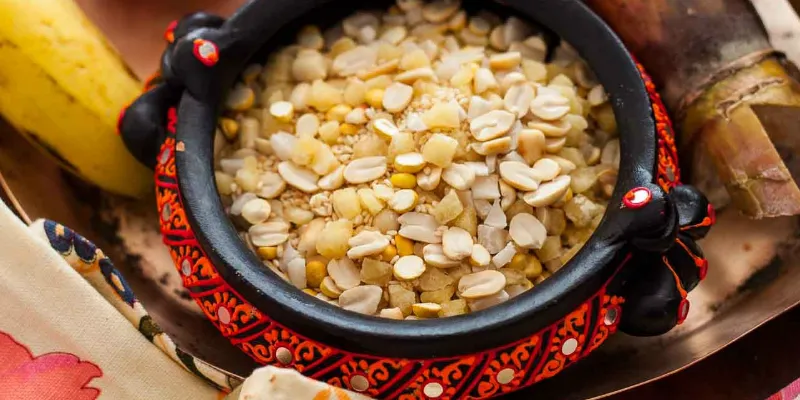 Ellu Bella is a popular Pongal treat