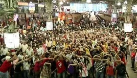 Mumbai CST flash mob
