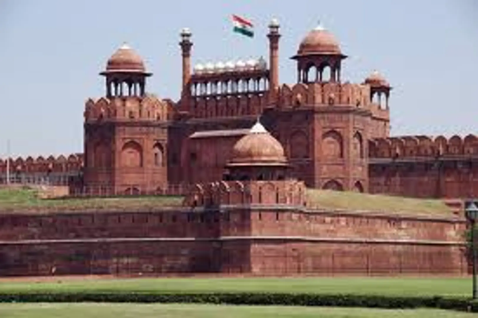 Quick Roundup As We Gear Up for The TechSparks Delhi Roundtable
