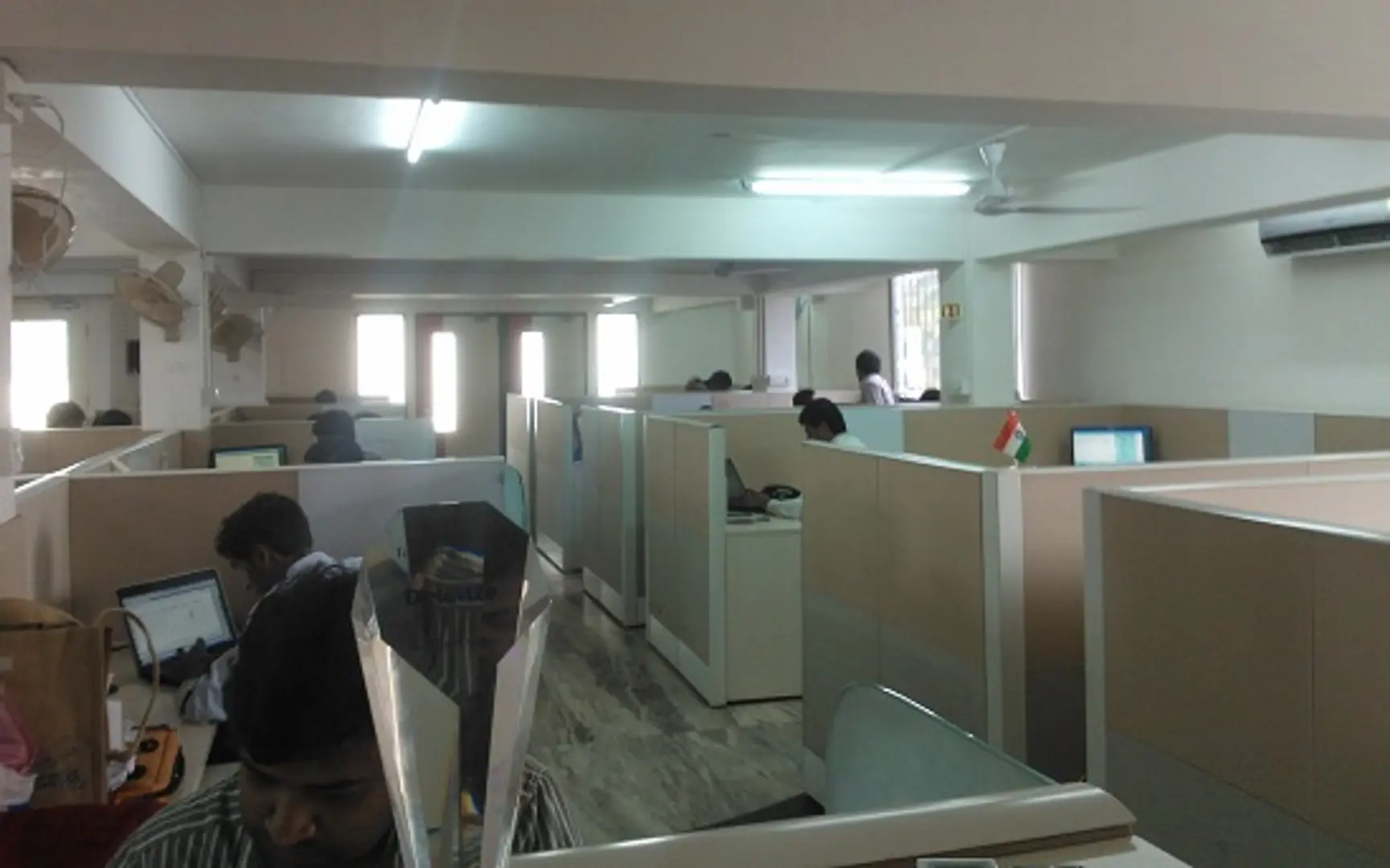 The Awesome redBus Employees That Helped Sell a Crore Tickets