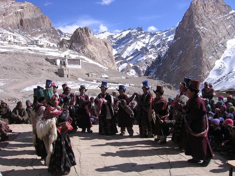 17000ft Connects Adventurists With Villages En Route