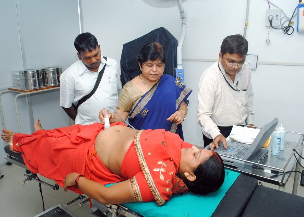 Dr. Indu Singh takes Telemedicine to Villages Near Benares; The Story of G.V.Meditech