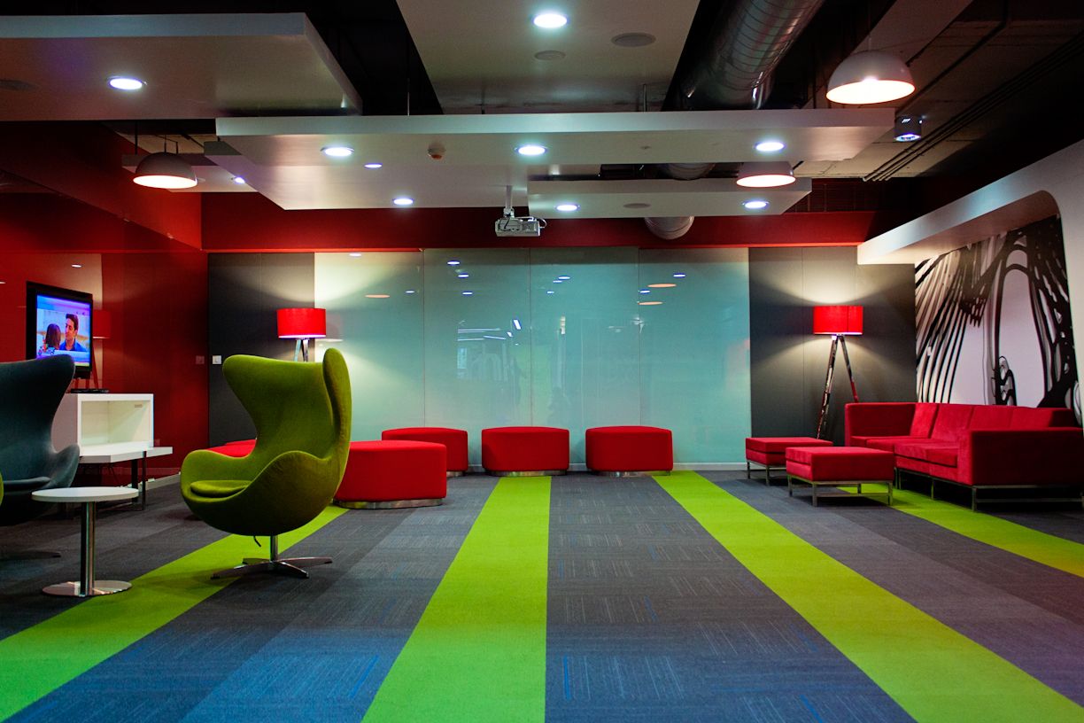[YS TV] Take a Tour of the Microsoft Accelerator, Bangalore; A Startup Haven