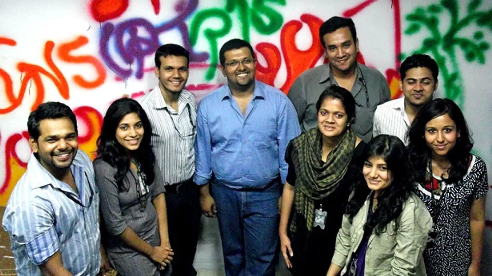 F-Commerce is hanging in, Inscripts Software launches SellMojo (free sign up for women today)