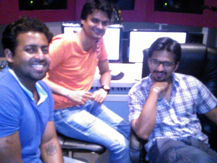 Joel Mukherjee (extreme left) with Amit Trivedi (Extreme right)