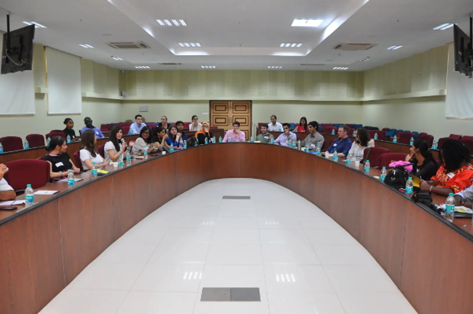 IDEX Accelerator’s inaugural event gives fellows a macro understanding of India’s social sector