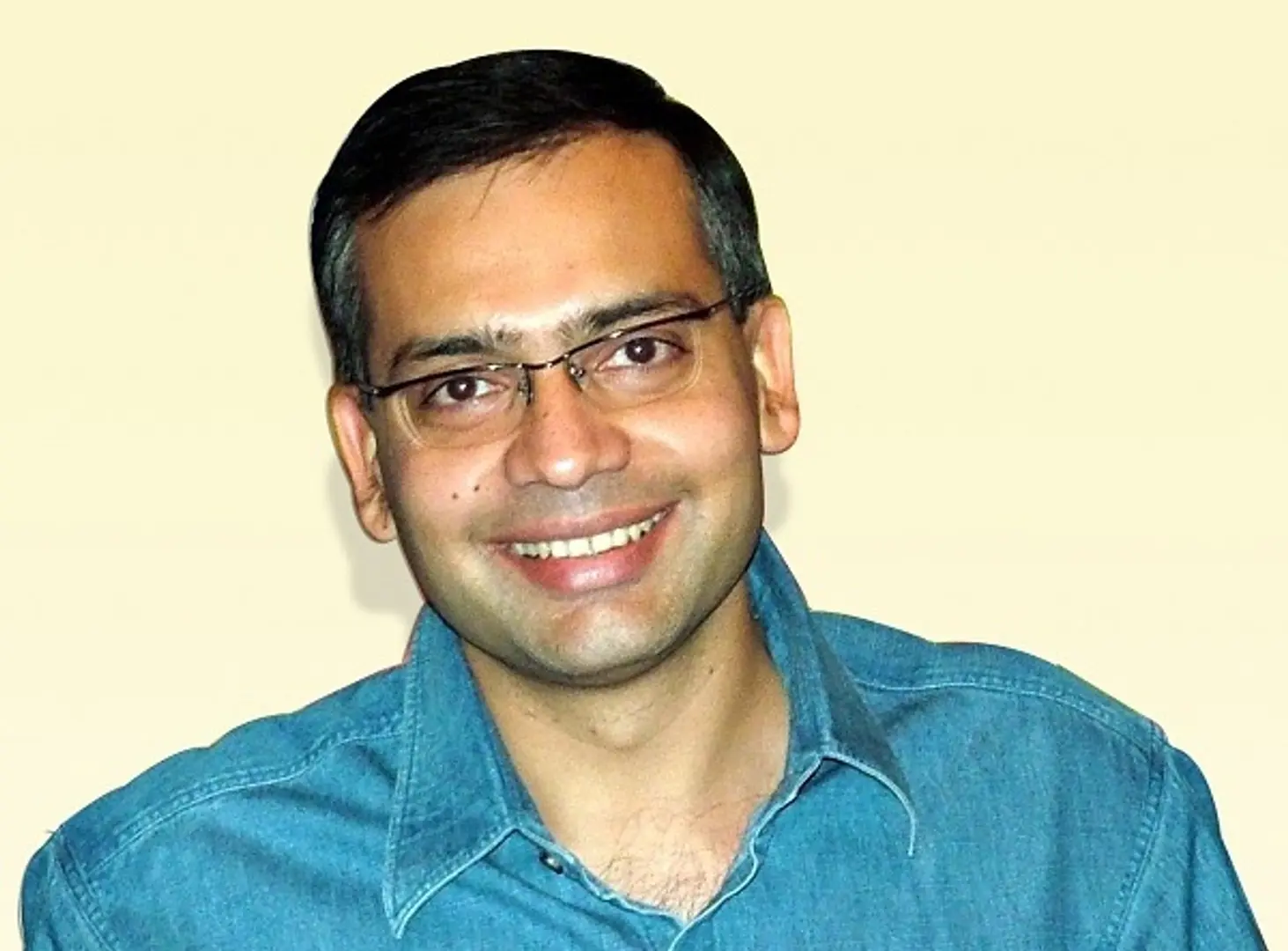 Introducing TechSparks Delhi 2013 Speaker: Deep Kalra