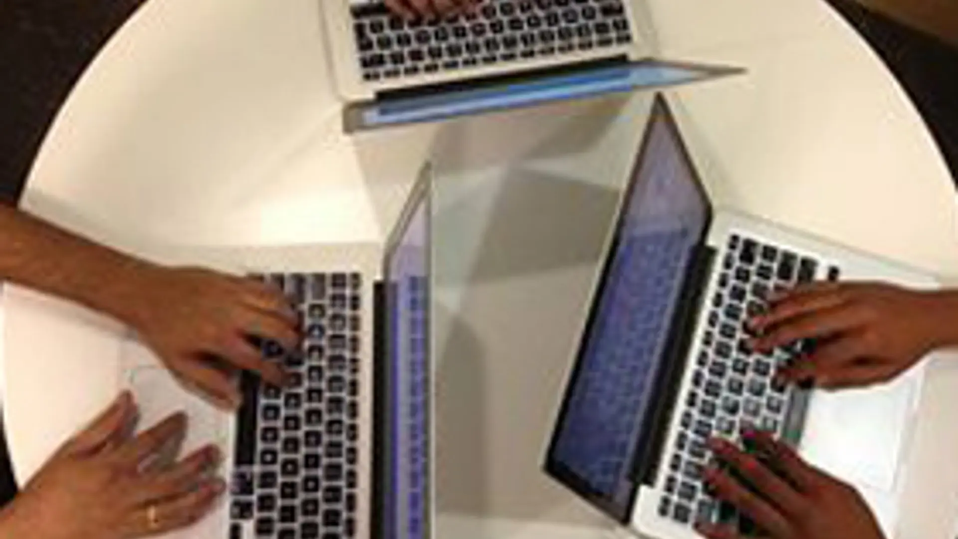 When VCs conduct hackathons... Bangalore Hackday, by Sequoia Capital