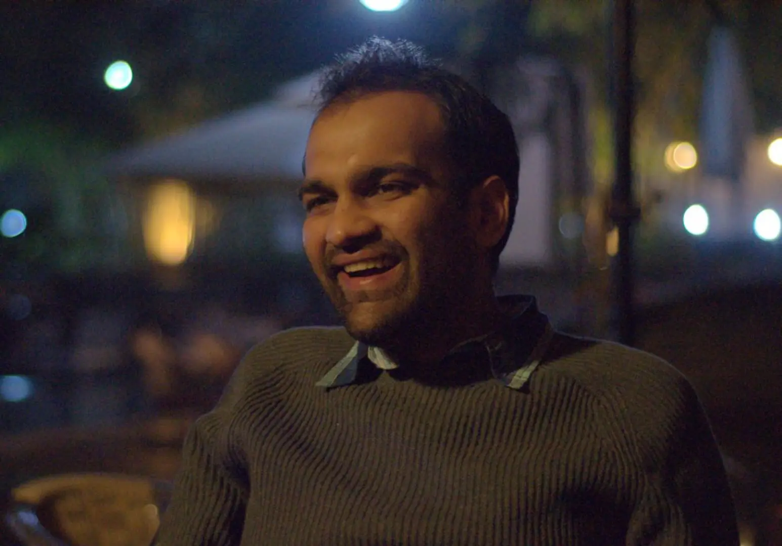 Ex-Director of Flurry India, Aakrit Vaish starts up Haptik riding on the messaging wave