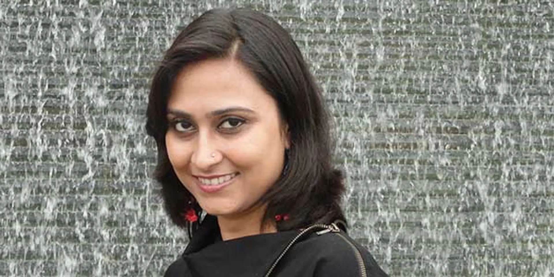 Converting passion for shopping into online marketplace