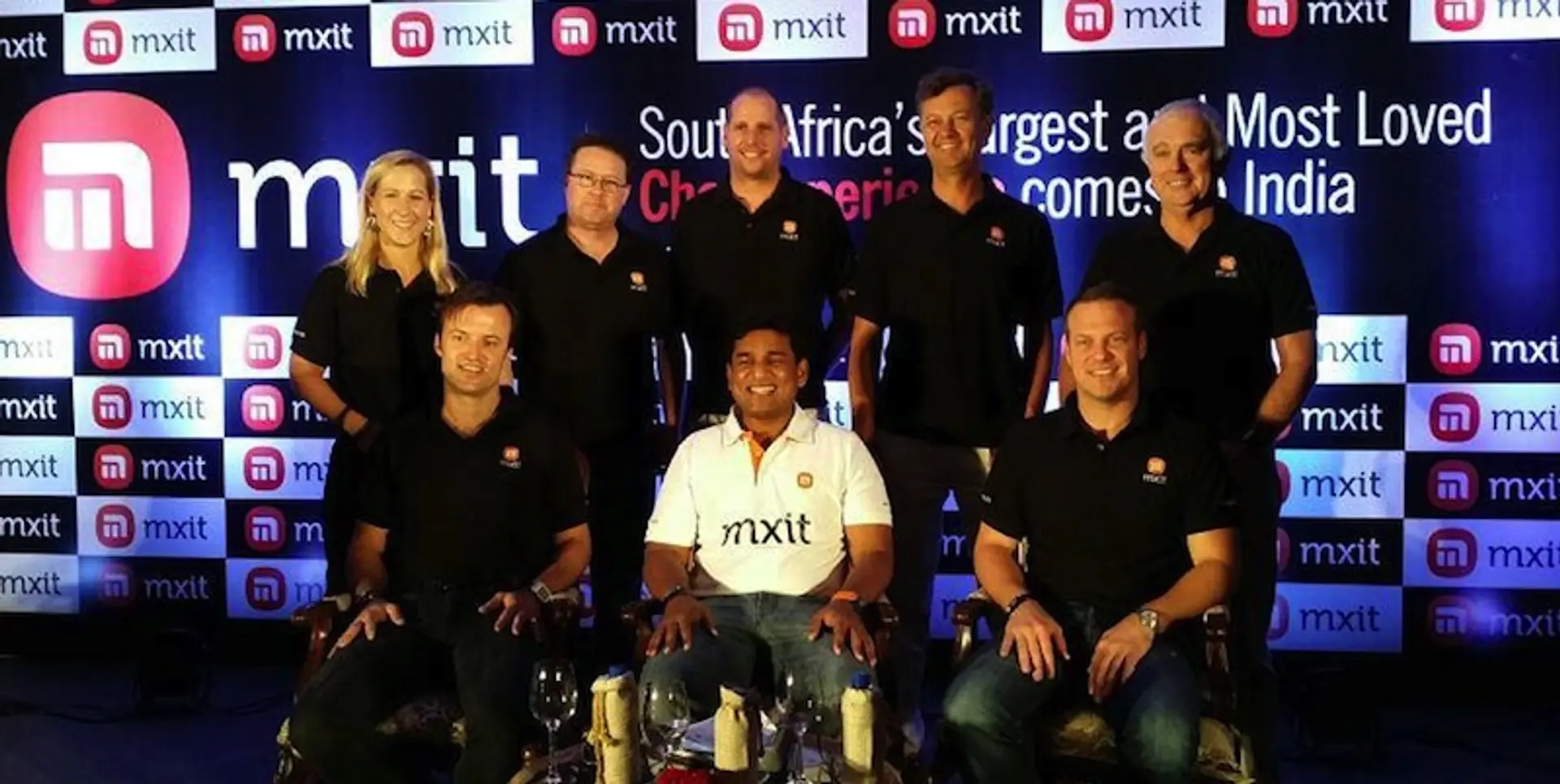Mxit - South African leading mobile chat app launches in India with Gary Kirsten