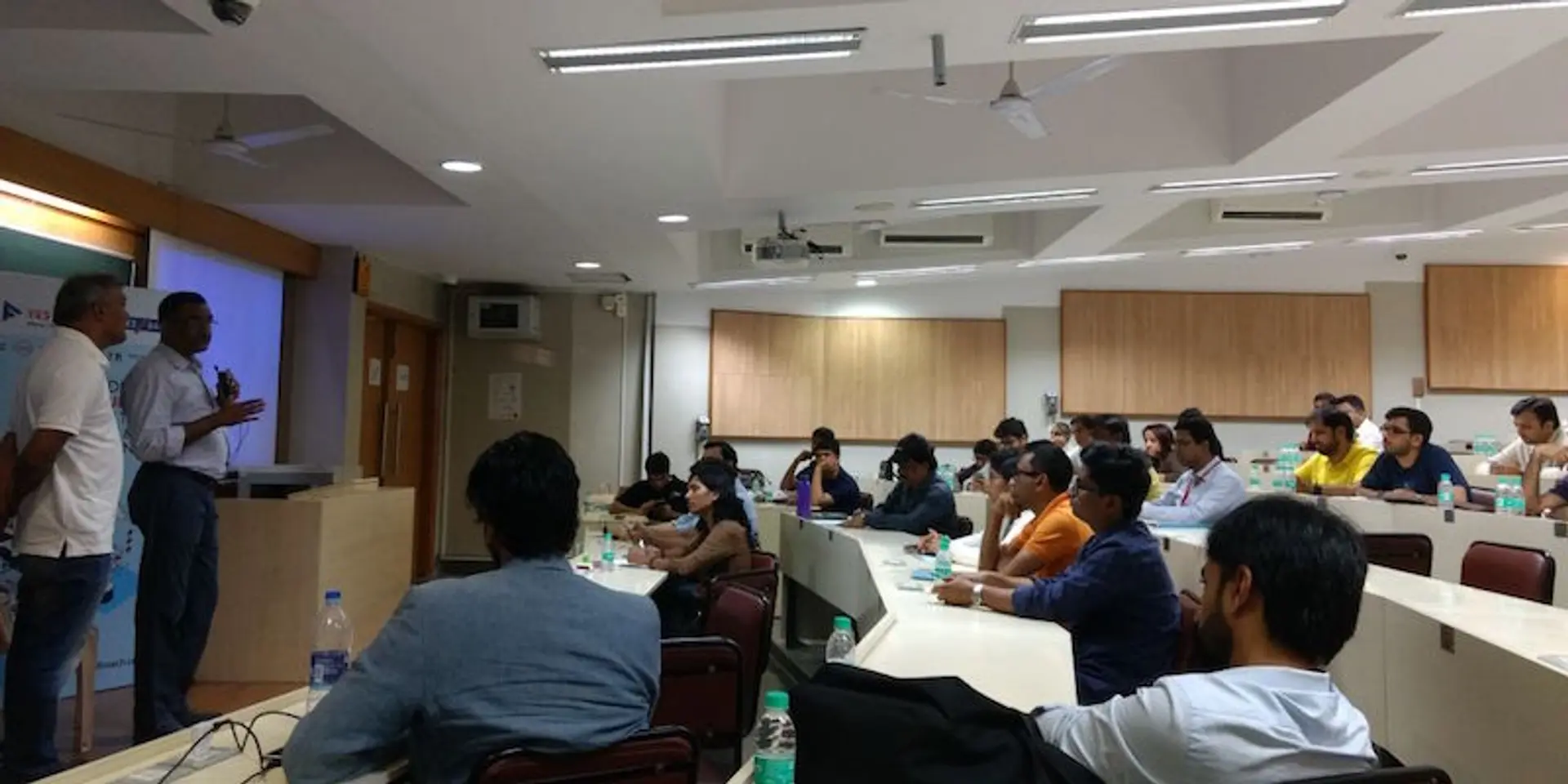 From Block-chain startups to using IoT in Banking, this discussion had a bit of everything
