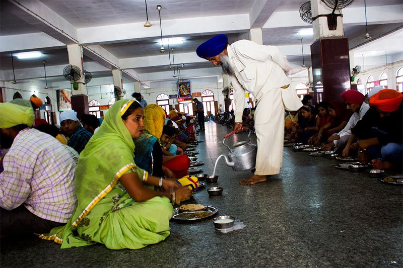 Golden Temple : Here goodwill feeds over 100,000 mouths every day