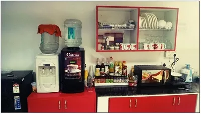 Compact & functional kitchen