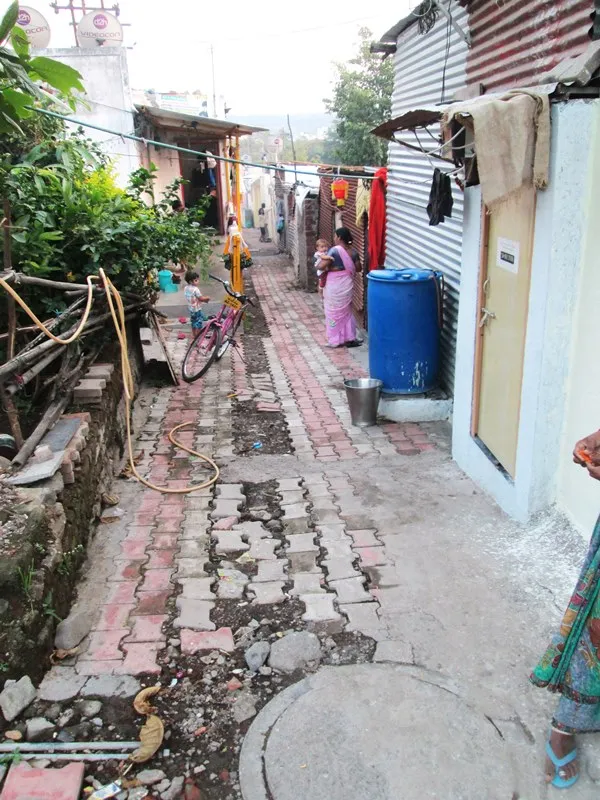 Internal view of Rajiv Gandhi slum