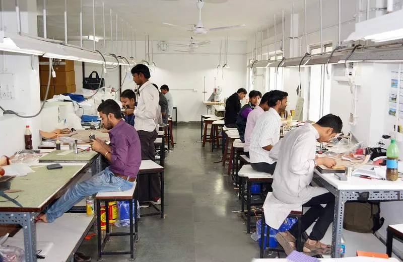 [Built to last] The 30year story of a 20 M worldclass leather