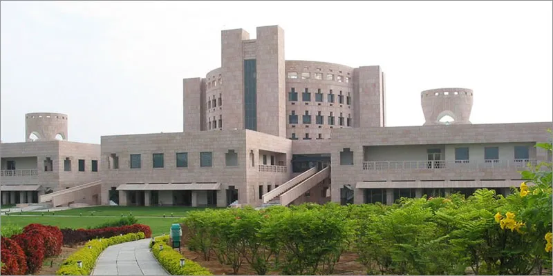 yourstory-ISB-InsideArticle