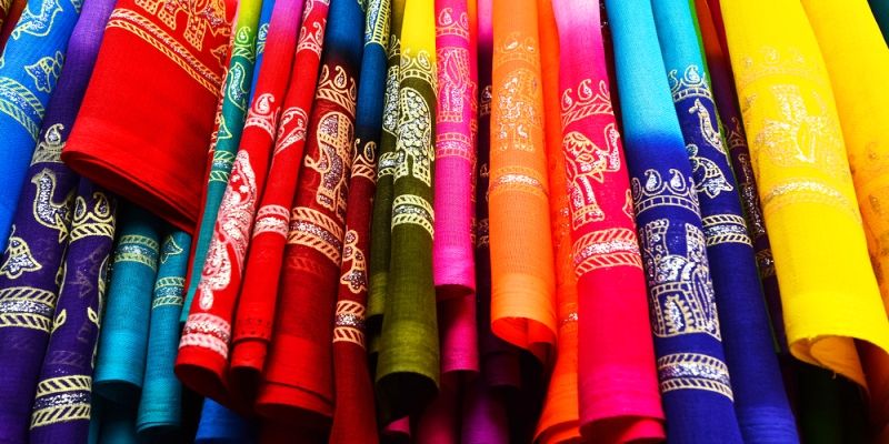 With 7 new handloom centres, traditional weavers of Varanasi to get govt support