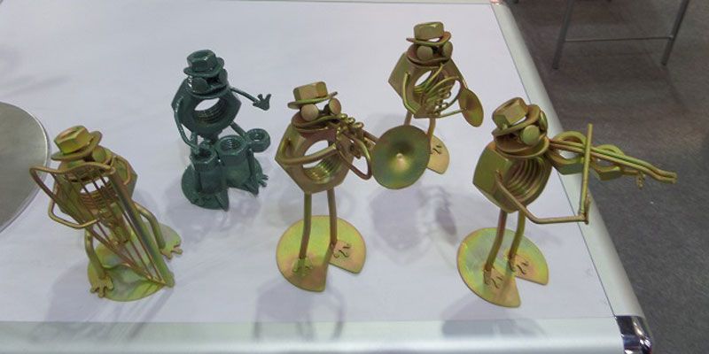 [Photo Sparks] Product showcase: rugged tablets, apps, face recognition, metal art and more
