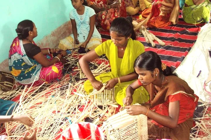 Artisans involved in natural fibre product manufacturing