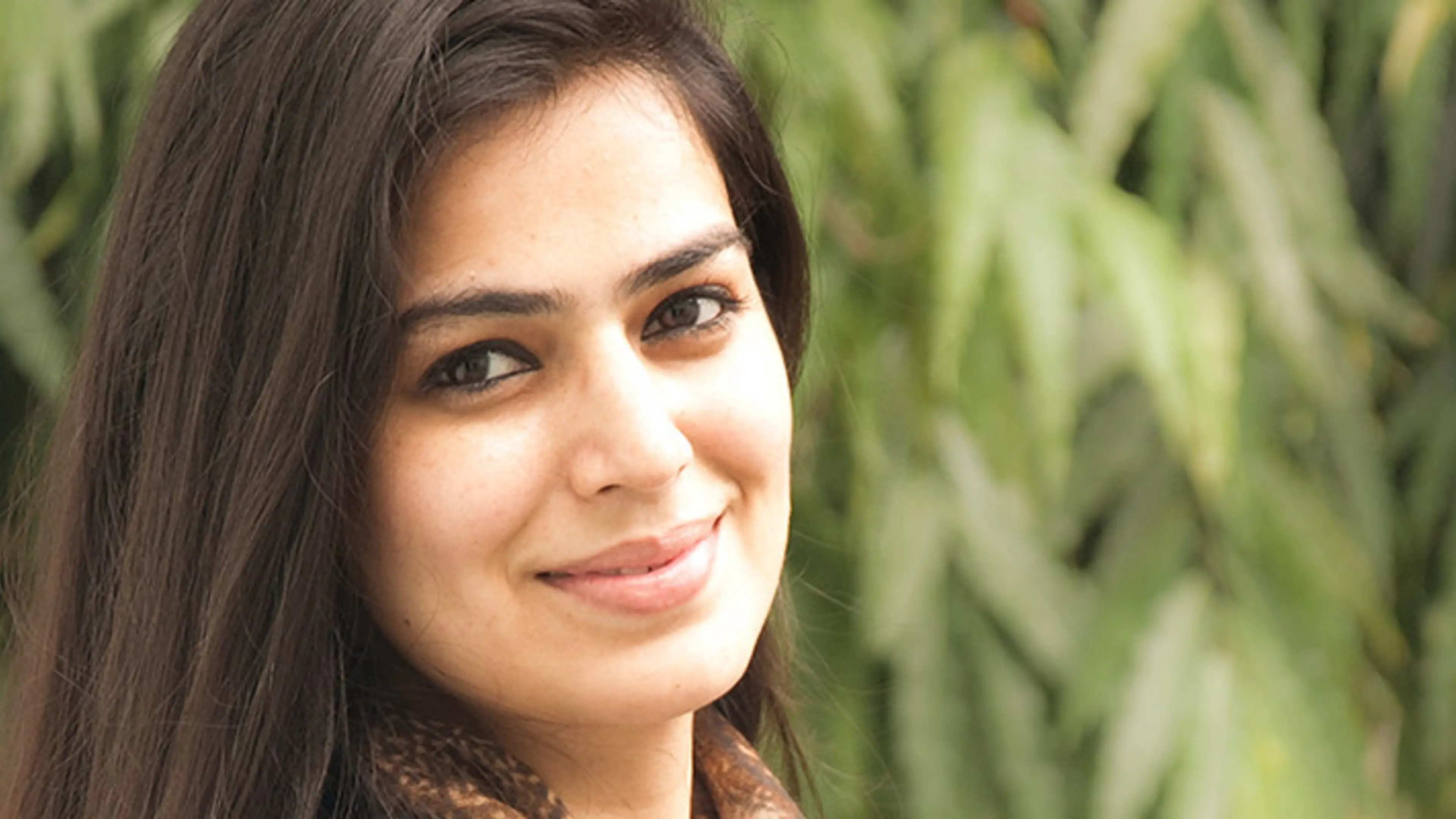 Manisha Raoβs love for luxury finds a large platform with The Luxe CafΓ© ...