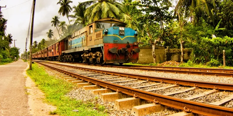 yourstory_railway_optic_fibre