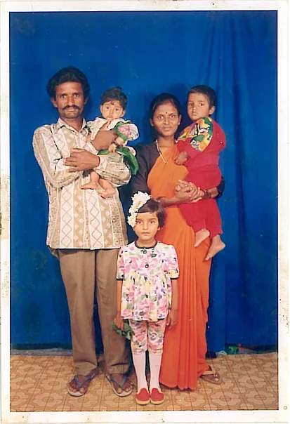 Shilpa, with her parents and siblings