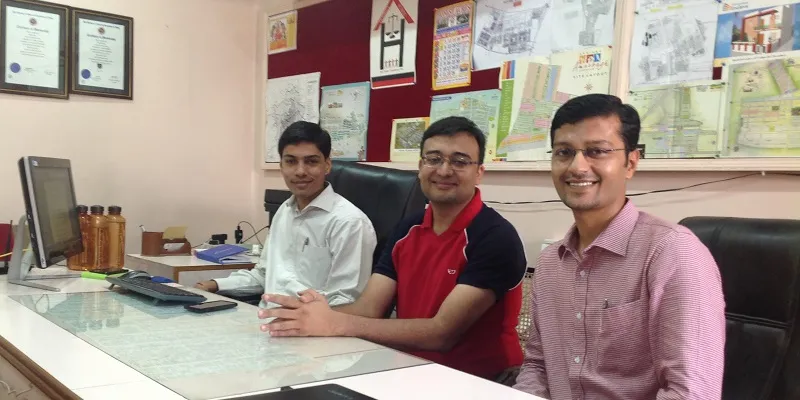 Hunturflat.com (L to R):  Nitin Bihani, Abhishek Maheshwari and Dheeraj Bihani  respectively