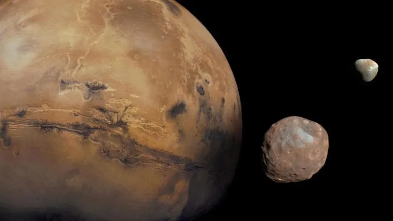 The Moons of Mars (NASA/JPL-Caltech/GSFC/Univ. of Arizona)