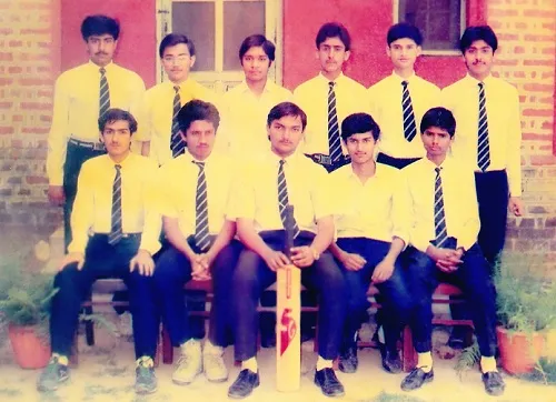 Amitabh as the captain of school cricket team