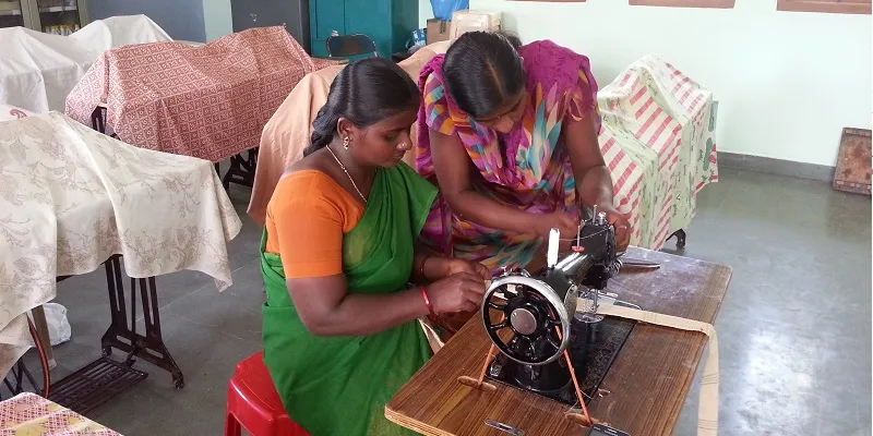 Kavita and Maheshwari's saree quilting business