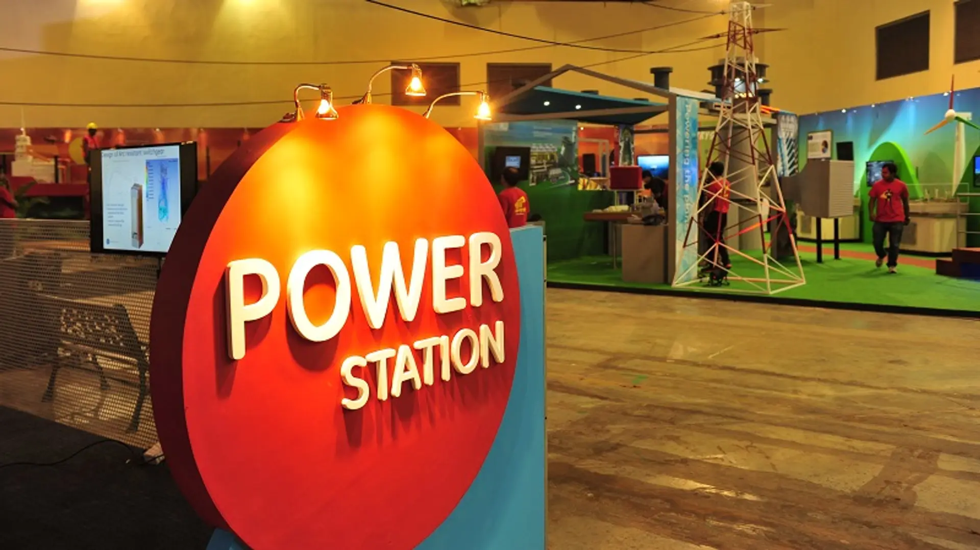 How big corporations like GE are innovating, and what startups can learn from them
