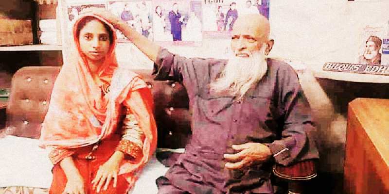 Geeta, a deaf-mute girl who accidently crossed over to Pakistan returns home after 15 years