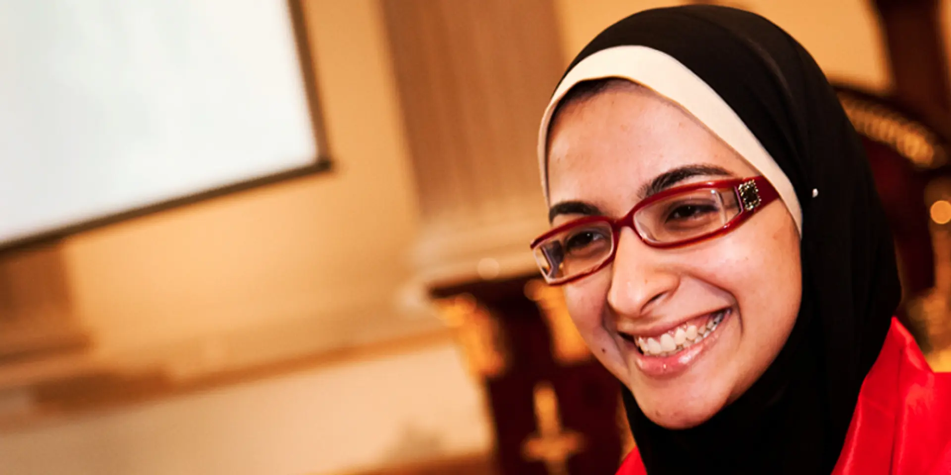 This teenage girl has discovered an inexpensive way to turn plastic trash into million-dollar biofuel