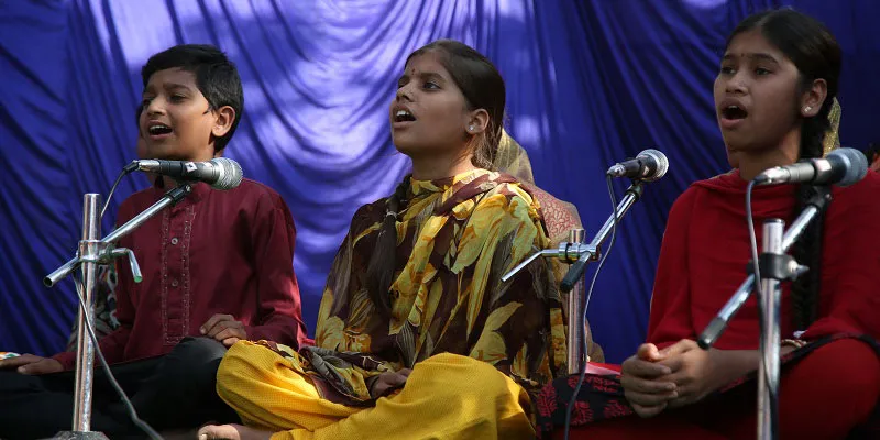 Students of KSV performing on stage