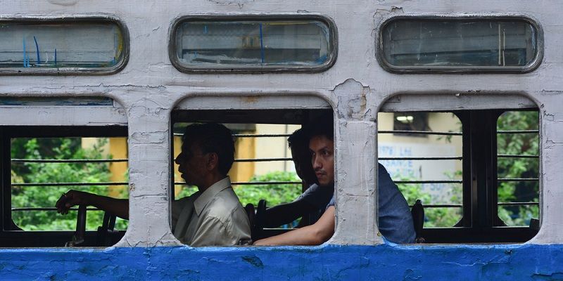 Delhi govt to tie up with Google, Twitter for real-time information on public transport