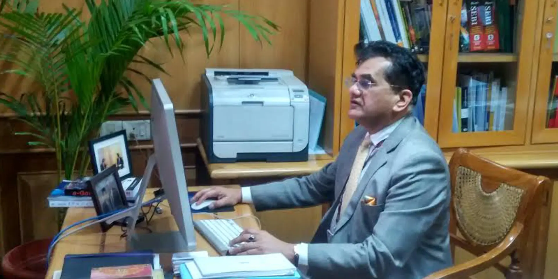 40 minutes, 40 answers: #StartupIndia rapid fire with Amitabh Kant