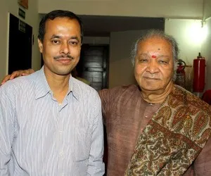 Subhash Thakur with Pandit Hariprasad Chaurasia