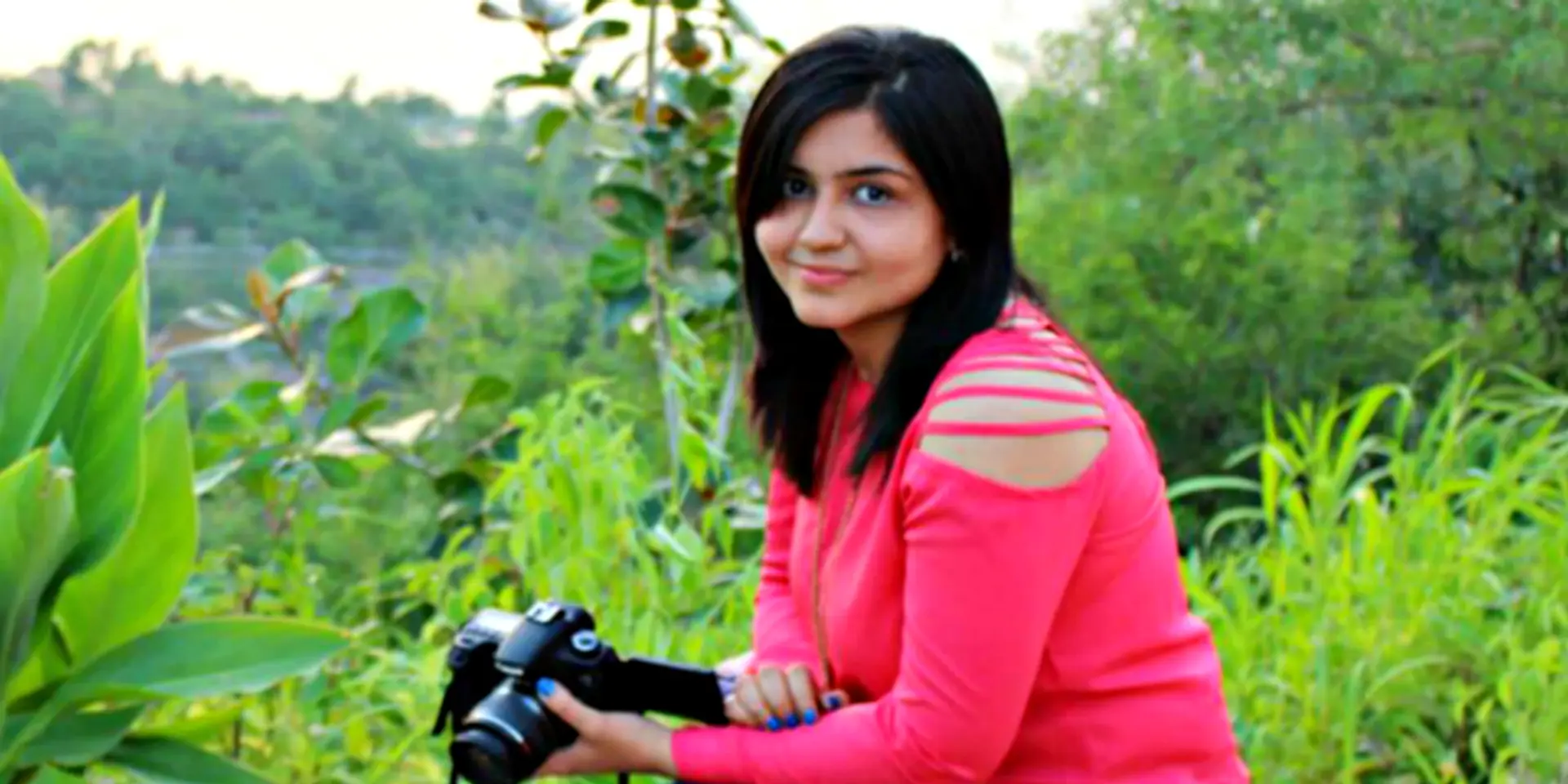 Angered by abuse and underestimation, Travelista goes the extra mile to help women