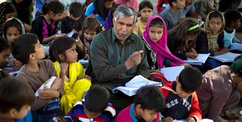 For 30 years Mohammed Ayub has taught thousands of slum children for ...