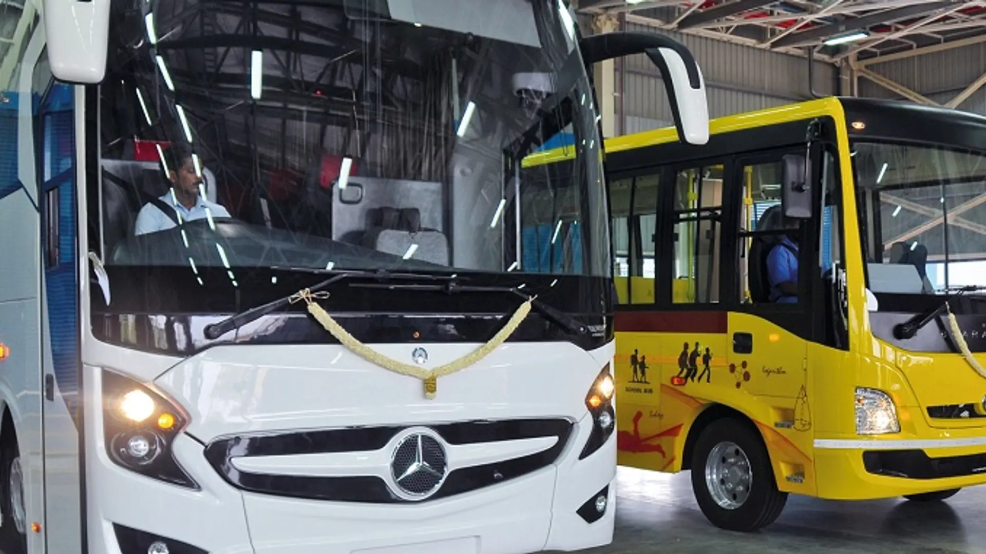 To support odd-even, Delhi govt announces app-based bus service