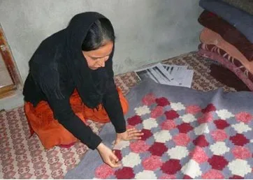 story-Arifa-Jan-wants-to-revolutionize-the-craft-of-making-Kashmiri-rugs